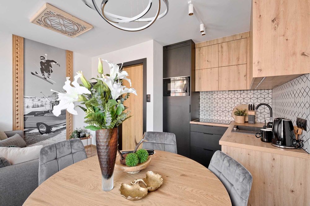 Apartament w Zakopanem centrum | Narciarski Odkryj-Zakopane 6os