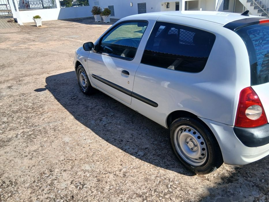 Renault clio 2006 1.5 dci storia