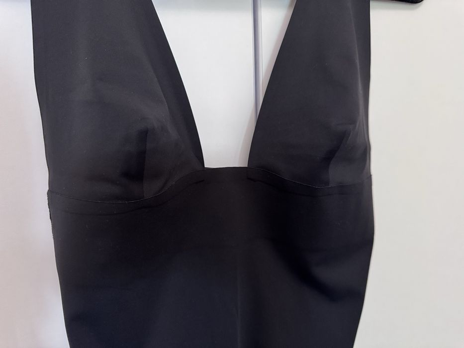 Неймовірне боді Zara в стилі skims
