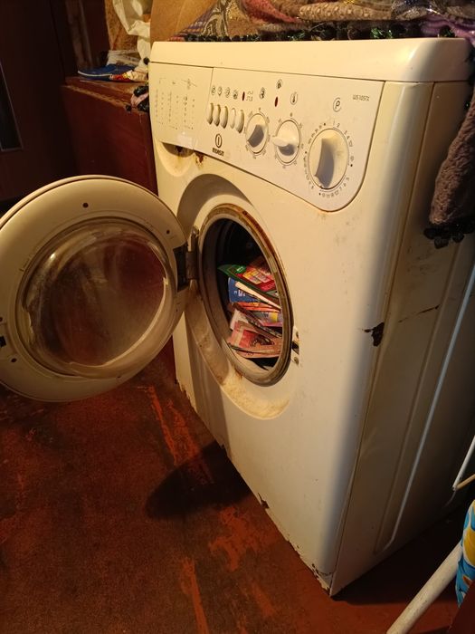 Indesit i DELFA  под ремонт или на  запчасти.