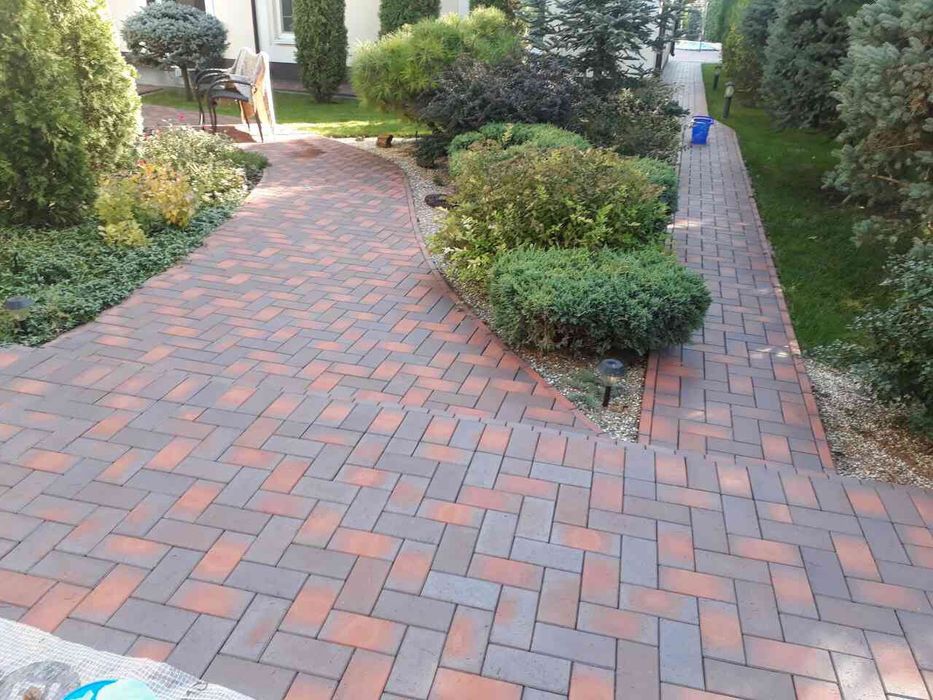 Професиональная укладка тротуарной плитки