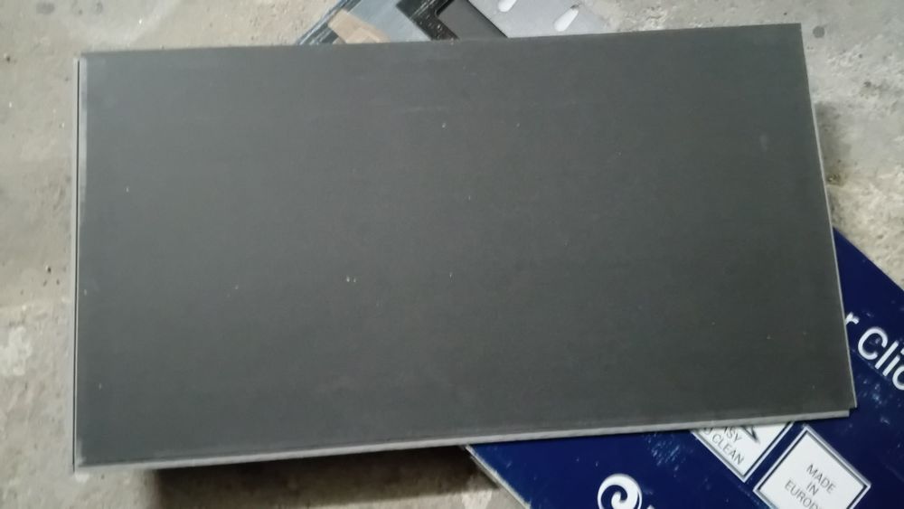 Pavimento vinil caixas como novo