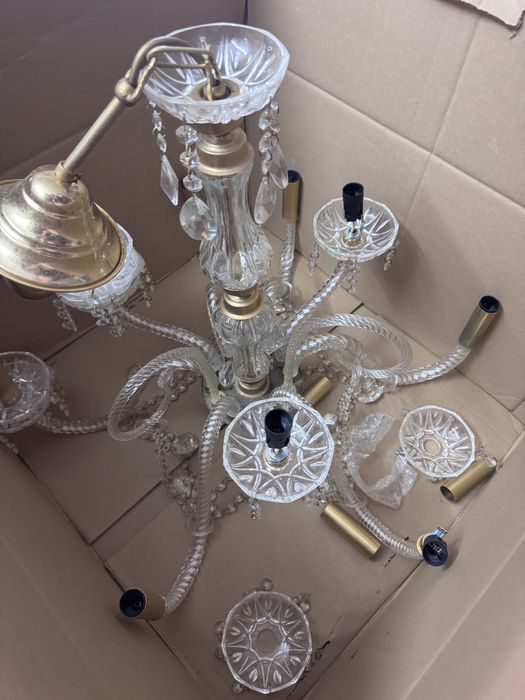 Candeeiro estilo candelabro