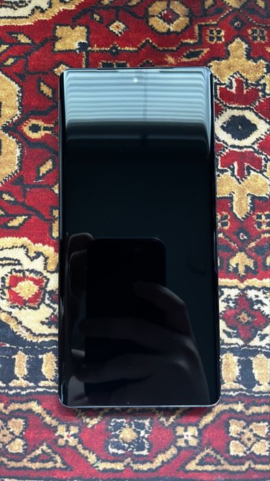 Pixel 7 Pro 128GB – zielone paski na ekranie