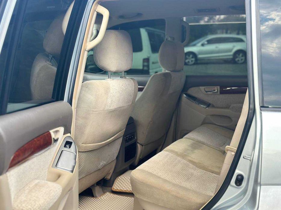 Toyota Land Cruiser Prado 120 2004 год 2.7 л (бензин/газ)