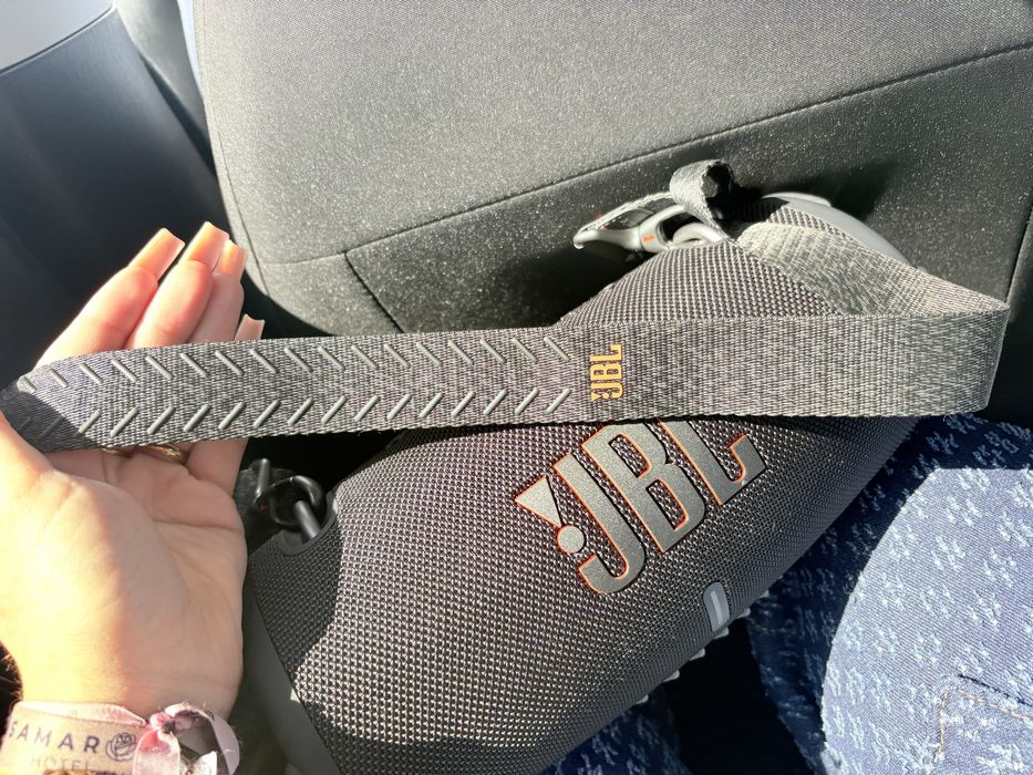 Jbl extreme 3 1 mes de uso