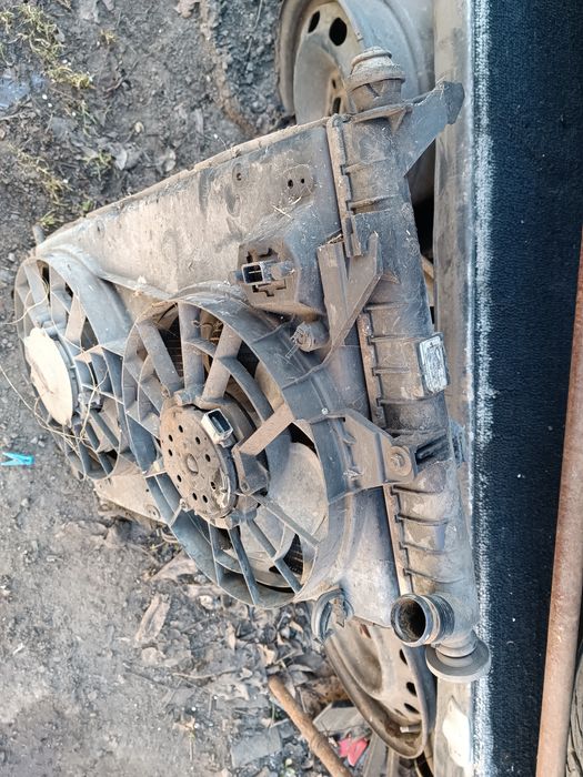 Радіатор охолодження Форд мондео ford mondeo 2