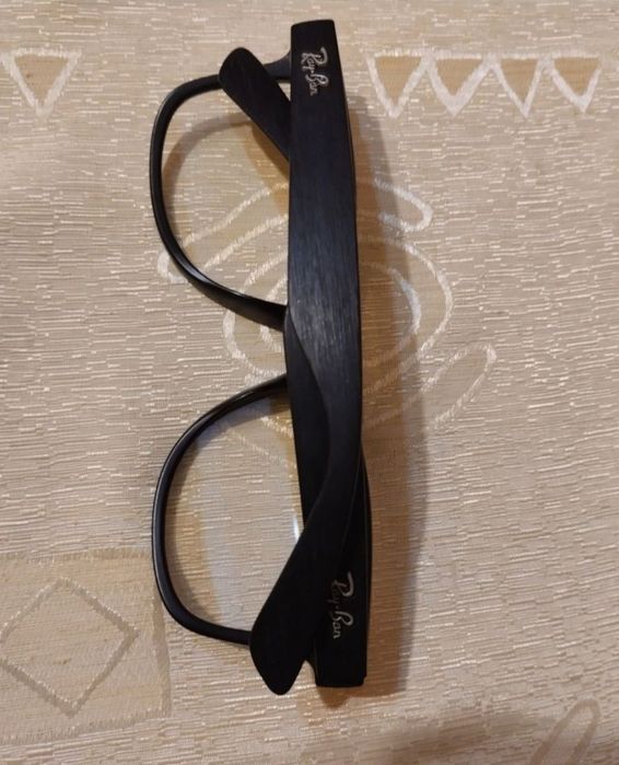 Очки на продажу. Оригинал