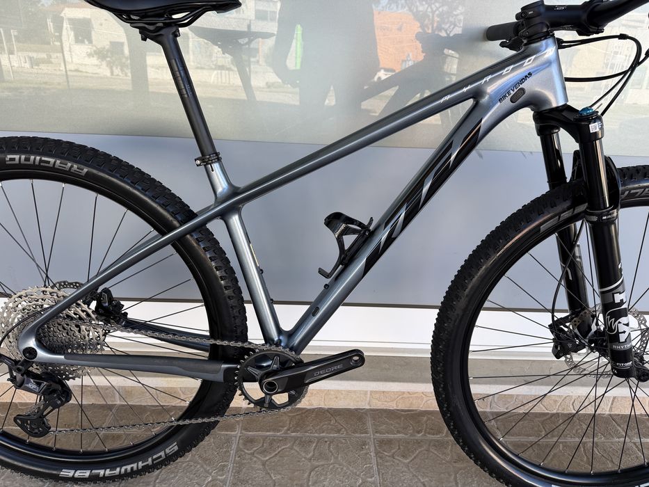Bicicleta de BTT 29 - bem equipada - Muito bom estado