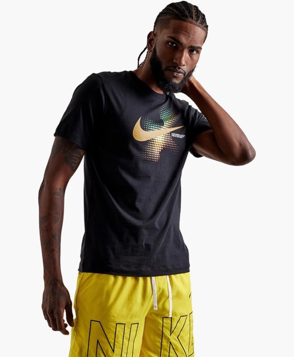 Чоловіча оригінальна футболка Nike NSW