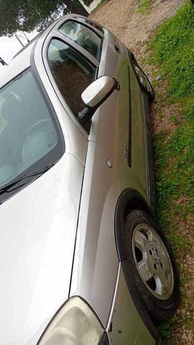 Corsa 1.2 gasolina 2001