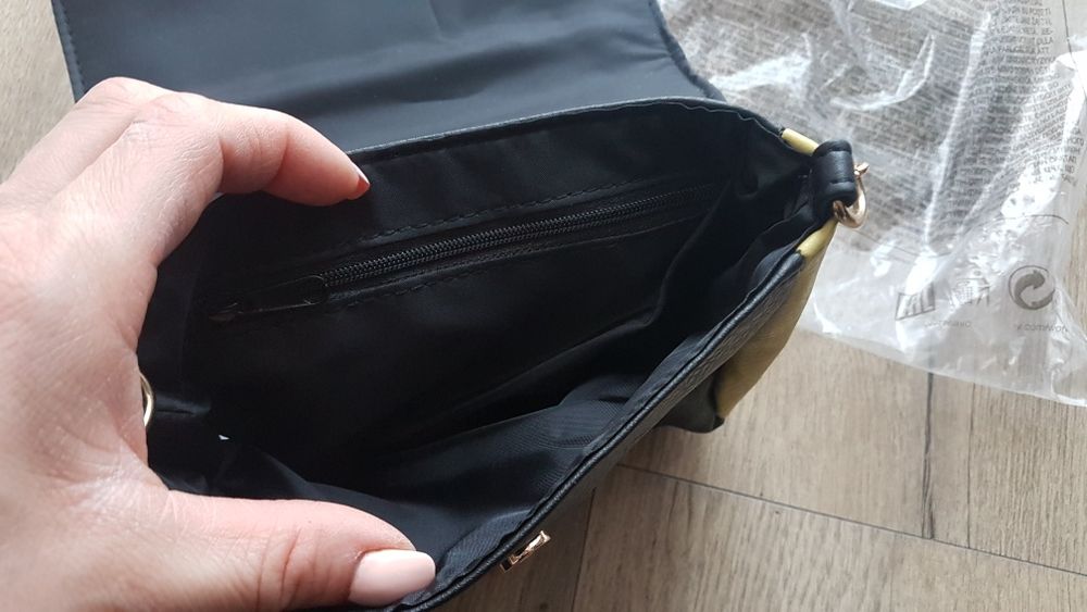 Nowa torebeczka torebka avon