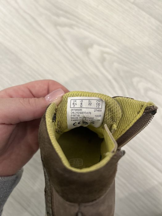 Детские осенние ботинки Clarks