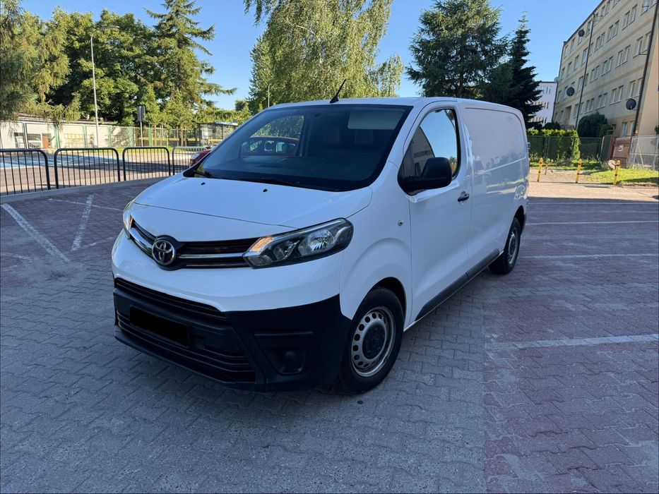 Toyota ProAce  Toyota ProAce L2H1 2.0D-4D Krajowy. Przebieg 186tys. Bardzo dobry Stan