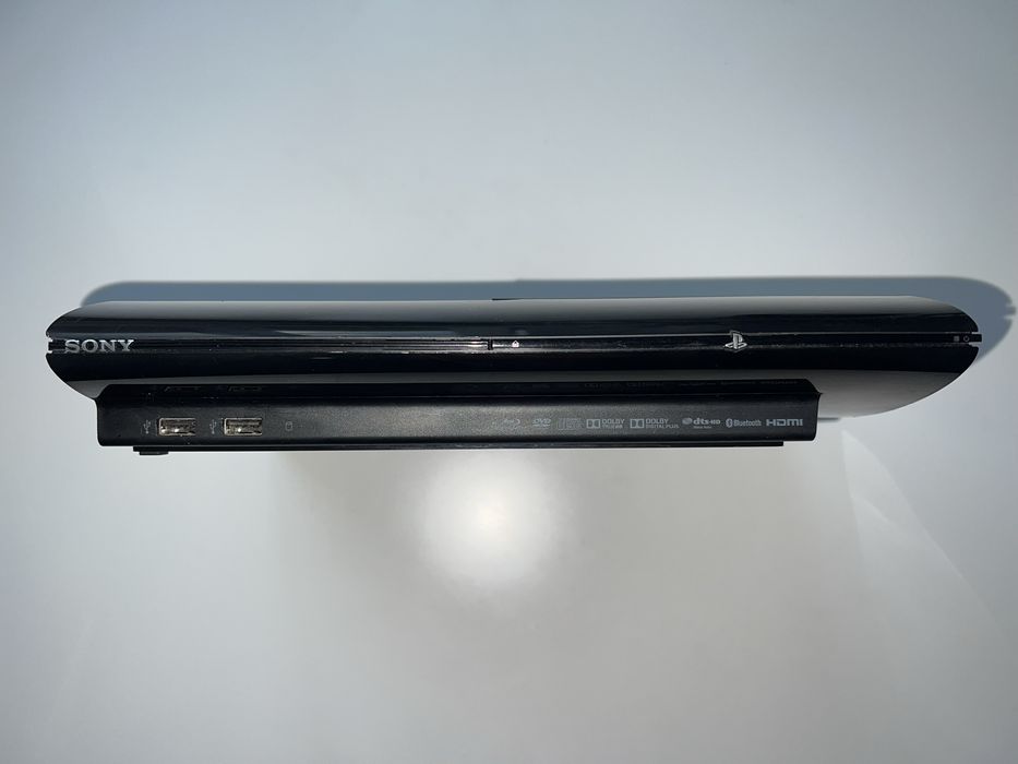 PS3 Super Slim Playstation Move продам терміново