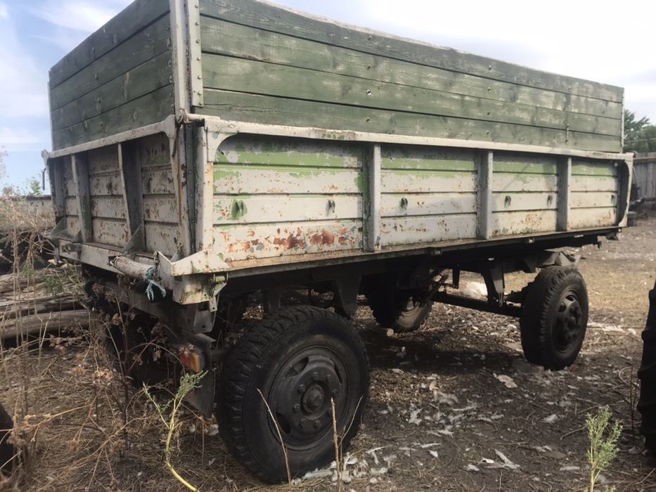 Продам прицеп зерновоз с деревянными наставками