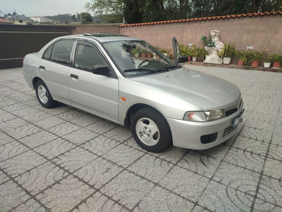 Mitsubishi Lancer 1.3 glx