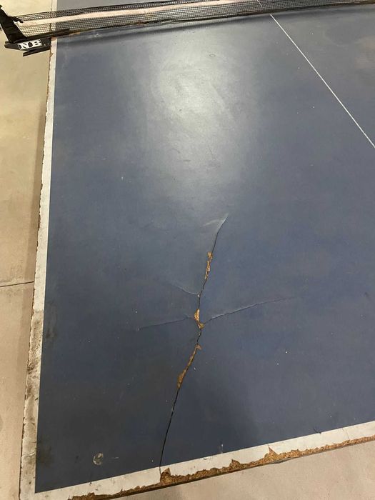 Mesa de ping pong / ténis de mesa