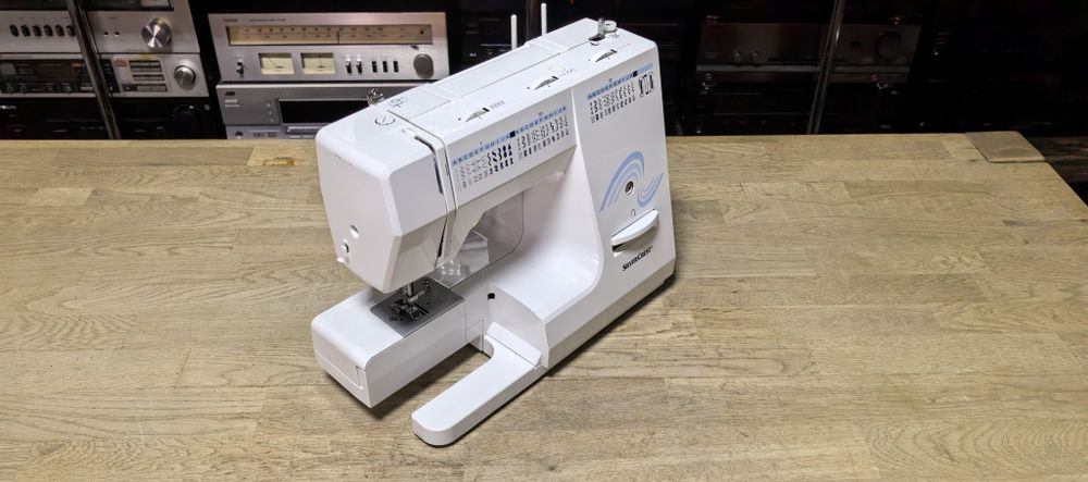 Швейна машинка Silver Crest SNM33