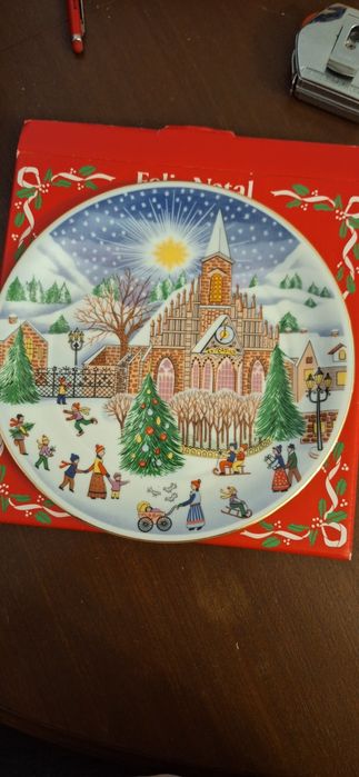 12 pratos da coleção "Natal", da SPAL