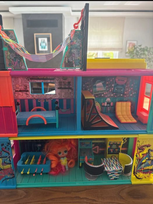 Casa L.O.L Surprise com Acessorios