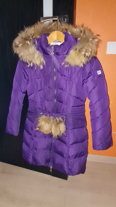 Продам зимову фірмову куртку SNOWIMAGE на дівчинку на зріст 140