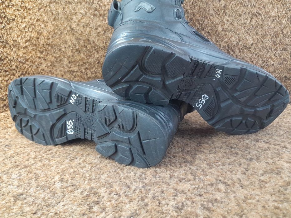 Берци,черевики робочі Haix Airpower XR 42 робочі.