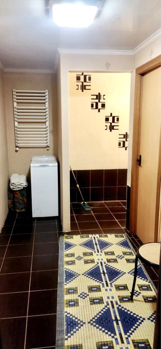 Довгострокова оренда котеджу в Карпатах