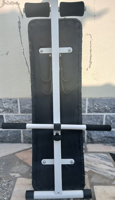 Abdominal bench.64286105800451121