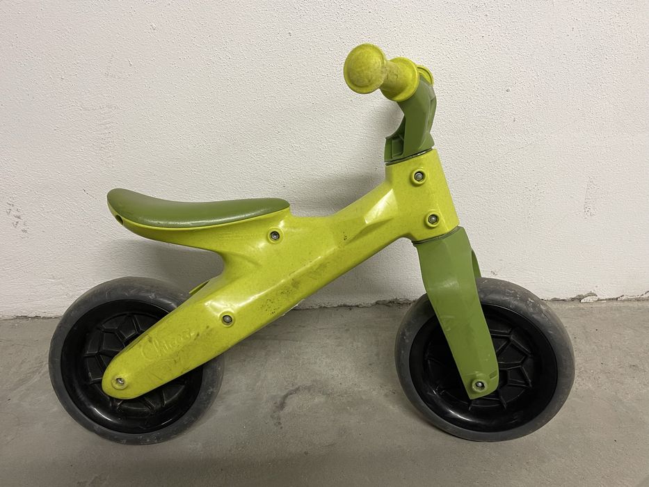 Bicicleta de Equilíbrio Chicco (Verde) – Como Nova