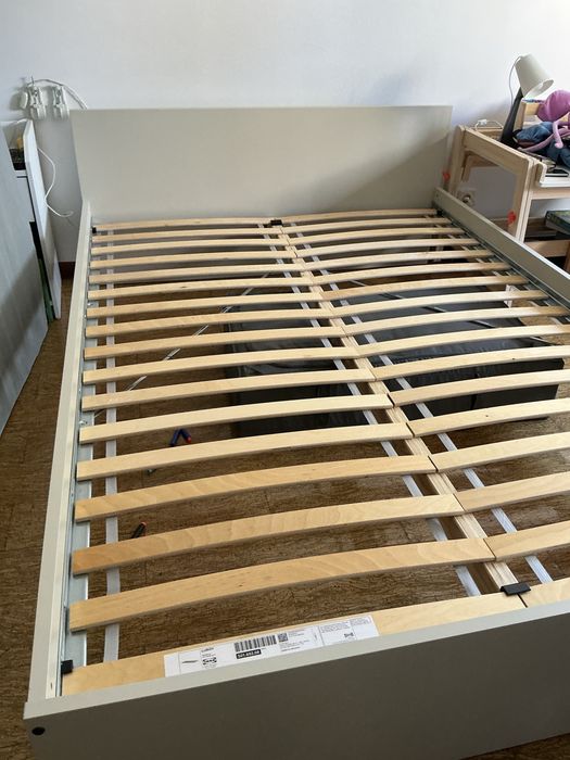 Cama de casal ikea com colchao 140