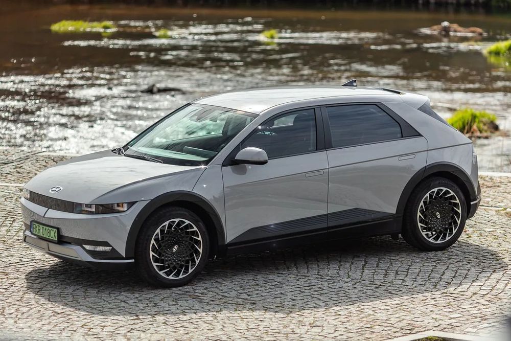 Hyundai IONIQ 5 4x4 Alu19 Skóra Nawigacja Wentylacja Tempomat 2xAlufelgi