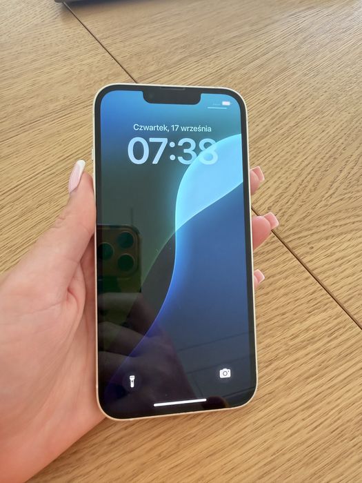 iPhone 13 128 GB bialy