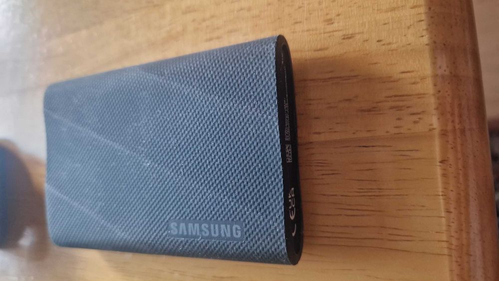 SSD Externo Samsung T9 4TB USB 3.2 Gen2x2 - ate 2000 MB/s