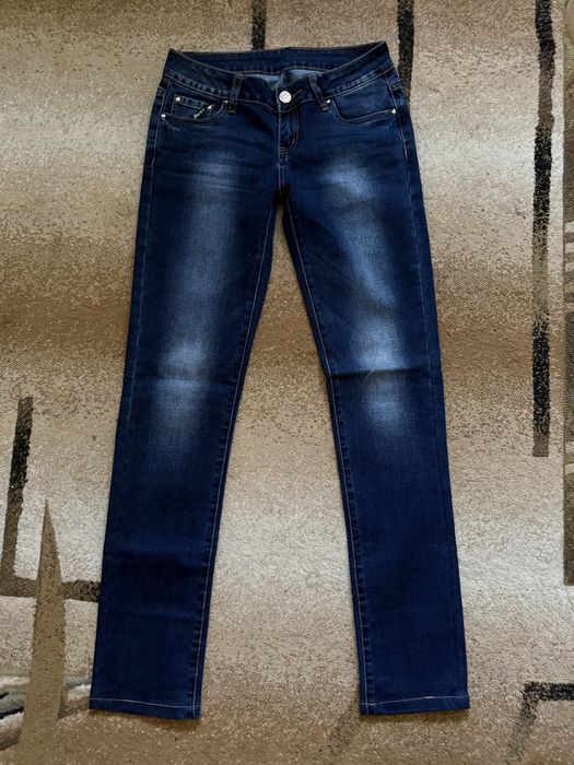 Джинси класика темно сині