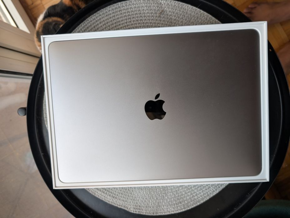 MacBook Pro 13 (16GB RAM)