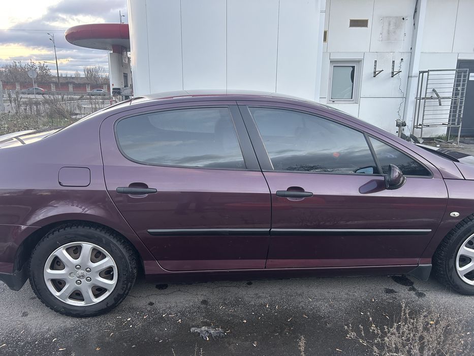 Peugeot в ідеальному стані