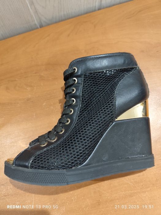 Sneakersy na koturnie botki na koturnie