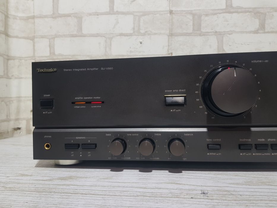 Стерео підсилювач TECHNICS SU V660, *2x140 Вт, б/у з Німеччини