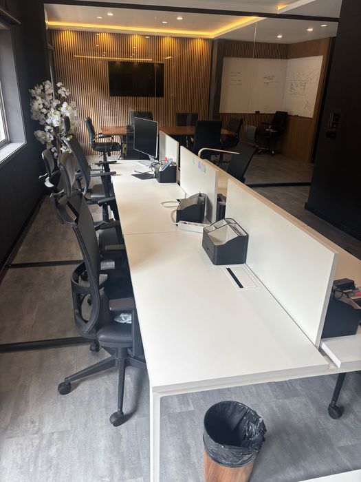 Mesas de escritorio ( ilha workstation )
