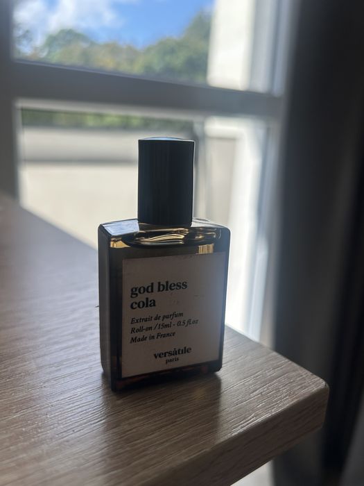 Perfumy "god bless cola" Versatile