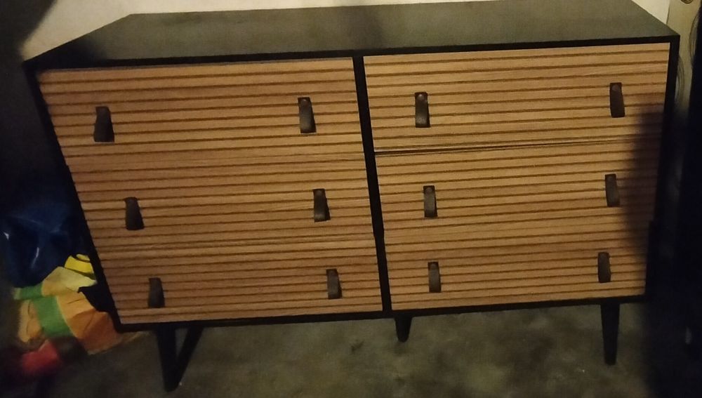 Cómoda estilo vintage