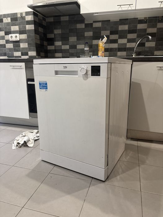 Maquina de loiça BEKO