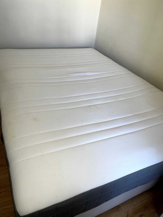 colchão casal ikea hovag 140x200