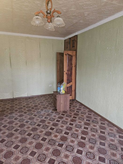 43878 Терміновий продаж 1к в  центр Летичів
