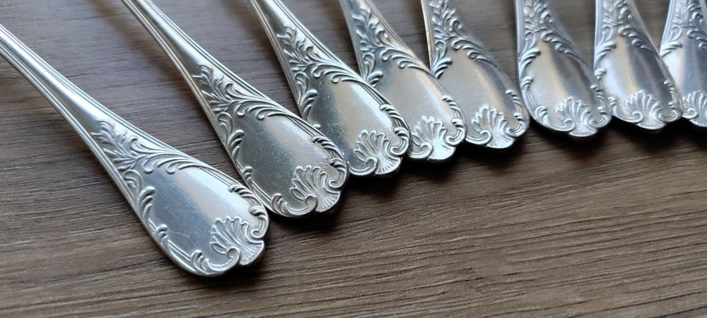 Christofle – elegancki zestaw łyżeczek deserowych 10 szt. + etui