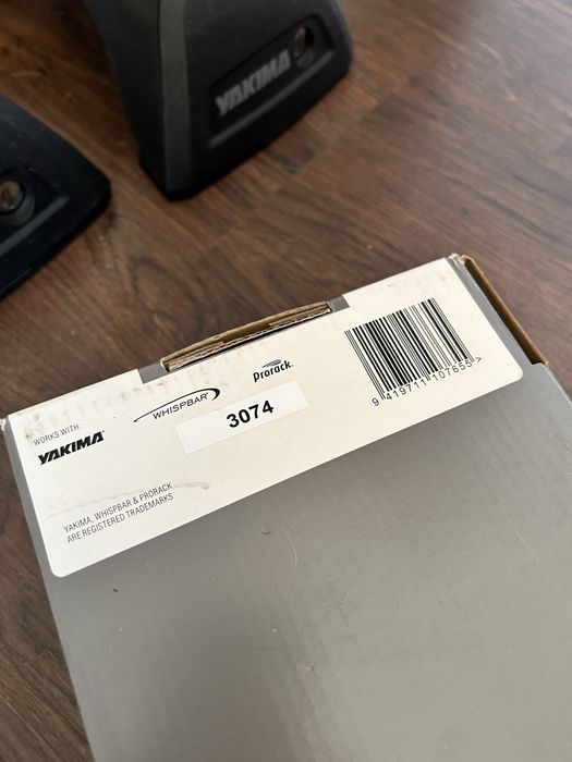 Поперечини аеродинамічні Yakima Flush S27Y для Mazda,Hyundai,Mitsubish