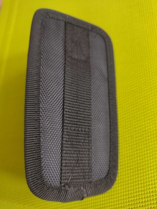 Solidne etui na pinpointer
