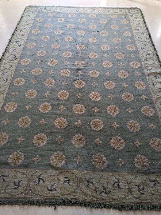 Tapete de Arraiolos 3m X 2m em bom estado