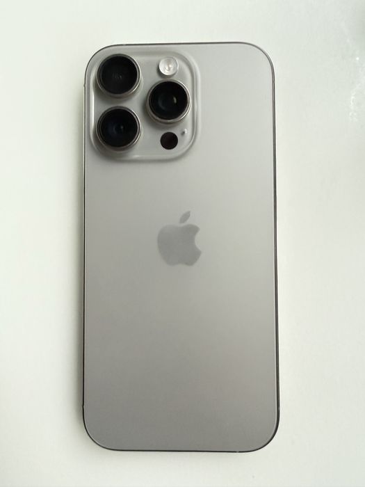 Продам IPhone 16 Pro 256 GB